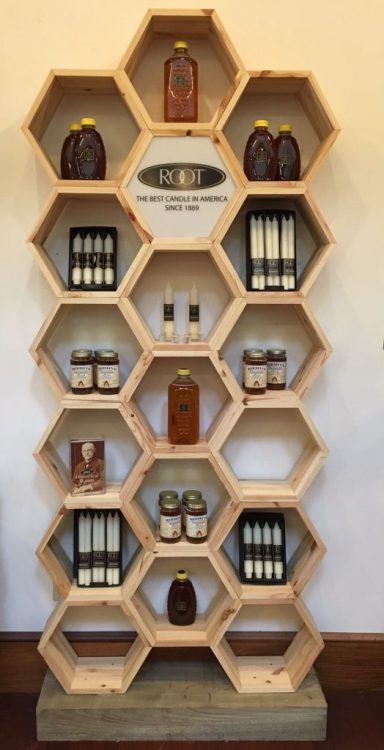 Estantería madera corte láser